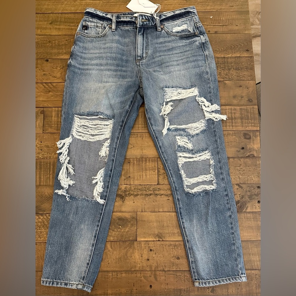 NWT Kancan Boyfriend Distressed Jean -‎ Size 5/26